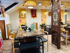 -灶知轩湘西石锅鱼(万佳广场店)