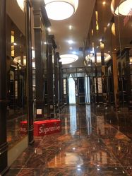 -八佰伴8008星级形象店