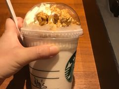 -星巴克臻选(深圳龙华红山天虹店)