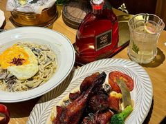 -秘密旅行Bonjour(黑金冠 江南西店)