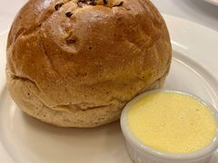 超多黄油的餐前面包-摩根扒房(桐梓林店)