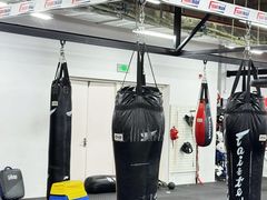 -FIGHTMAN格斗俱乐部(长宁临空店)