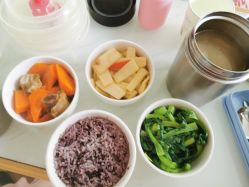 -母仪天下月子中心(光谷店)