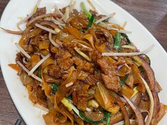 干炒牛河-新旺茶餐厅(鑫耀·光环live店)