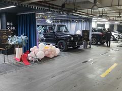 -上海星瀚奔驰4S店(红柳路店)