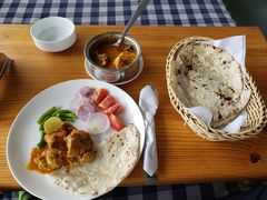 -Lake Shore Hotel & Restaurant