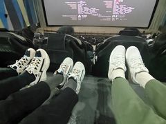 -天幕新彩云国际影城(激光巨幕店)