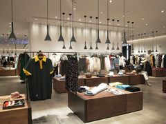 -URBAN REVIVO(西安Momopark店)