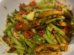 芹菜香干-建辉湖南土菜馆(南大街店)