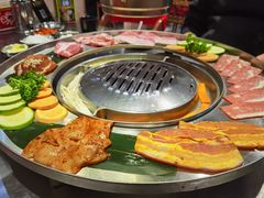 -哈哈碳都·牛肋条无限自助烤肉(台江万达店)