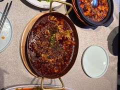 -有红鸡毛店·川菜(建设路店)