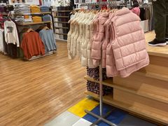 -优衣库(上海中山公园兆丰广场店)