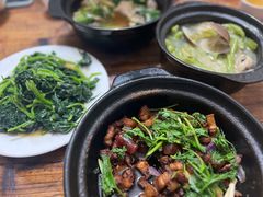 腊肠排骨煲-海口滨海新村143号海南老字号炒菜店