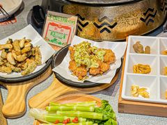 -探鱼·鲜青椒爽麻烤鱼(朝阳悠唐广场店)