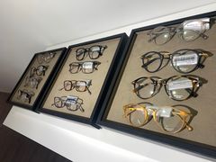 -目艮眼镜SHOWROOM(品牌集合店)