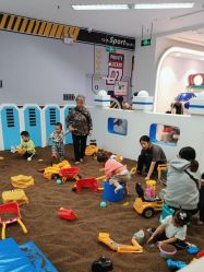 -孩子王童乐园(西安盛龙店)
