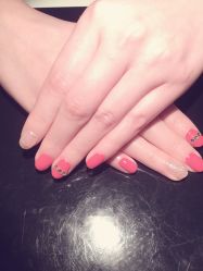 -EMILY艾枚莉美甲美睫·美颜·现磨咖啡