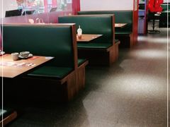 卡座-青年公社烤鸭(宝杨宝龙广场店)