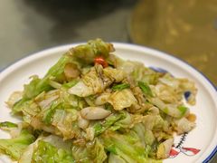 手撕卷心菜-湘渝人家·川湘菜(十里河店)