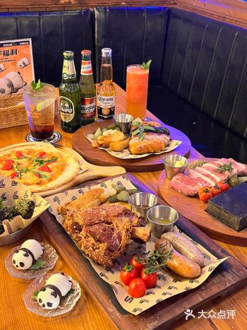 在佛山！！晚上过来这里用餐贼舒服！！