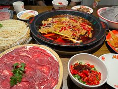 -牛市坎火锅(建设路店)