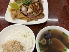 -猪脚洪隆江猪脚饭