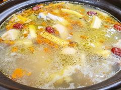 -濠轩阁特色生蚝火锅(水湾路店)