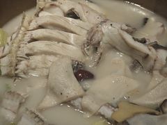 -滇香肴·云南菜蒸汽石锅鱼(云南北路店)