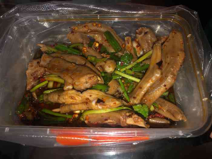 卤味世家-"菜品种类很多,香辣的牛蹄羊蹄,才58一份."-大众点评移动版