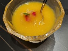 -鼎泰亨·海鲜牛肉餐厅(滨江店)