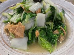 -山楂树融合菜餐厅