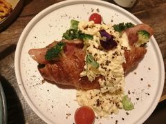 -HIGH FIVE哈福手工汉堡(桂林路店)