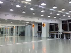 -深舞形体民族舞蹈工作室