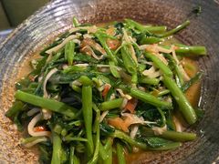 酸笋炒空心菜-浩海火燒雲傣家菜(静安芮欧店)
