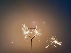 -虾弄弄海派小龙虾·牛羊蝎子火锅