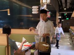 -海底捞火锅(吴中路店)