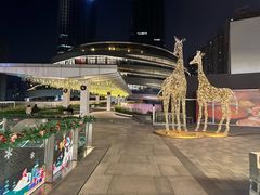 -瑞虹新天地月亮湾