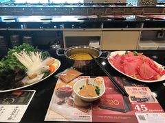 -呷哺呷哺(迦南店)