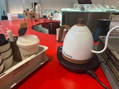 -UNI UNI(环亚凯瑟琳店)