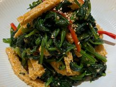 菠菜拌面筋-贯贯吉·清真餐厅(浙江中路店)