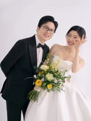 -樱花婚纱摄影