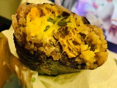 -一田屋饭团(华侨城沃尔玛店)