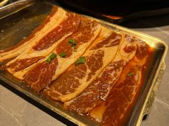 -草家酱蟹炭火烤肉店(珲春南路一店)