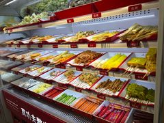 -二钢串叔麻辣烫(华龙大厦店)