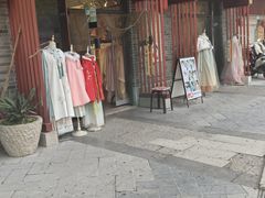 -云锦汉服馆·古典妆造摄影(唐城店)