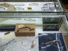 -无界眼镜MaxLess(滨江星光大道店)