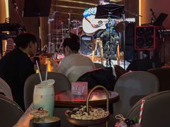 -TZ House音乐现场(来福士中心店)