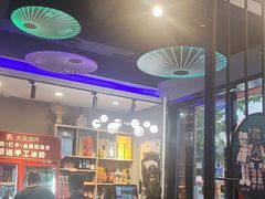 -老街烧烤大排档·地道湖北菜·龙虾馆(汉口火车站店)