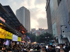 -八一好吃街·高品美食广场