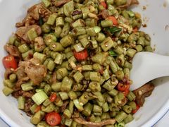 酸豆角炒鸡胗-新新湘菜馆(新中街二条店)